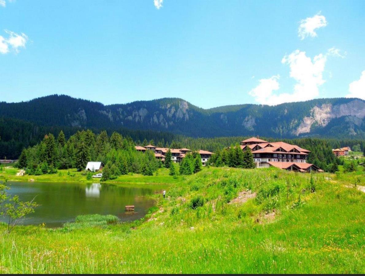 Deer Lake 521 At Oak Residence Hotel & Relax Smoljan Exterior foto